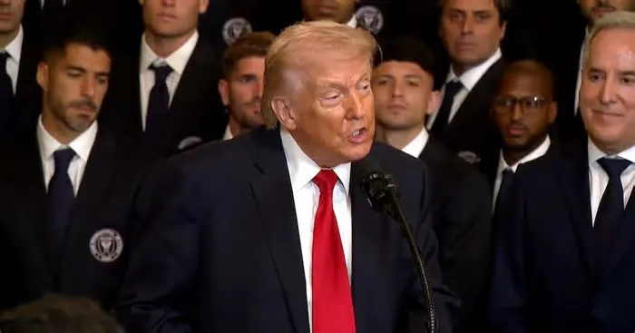 Donald Trump se reuniu com os líderes do G7, via videoconferência, e afirmou que o Irã está prestes a se render. Segundo a ...