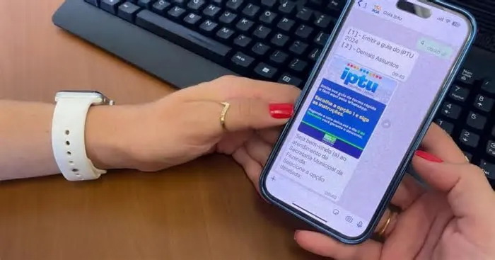 Pagamento dentro do prazo garante parcelamento especial sem juros; guias podem ser emitidas pelo site ou WhatsApp da ...
