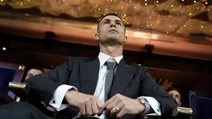 O 'rapper' norte-americano Jay-Z é o vencedor destacado na lista das 10 maiores coleções de luxo das celebridades, avaliada ...