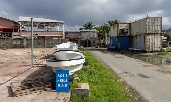 Mais detalhes sobre a exposição itinerante Aqui Será Mar, de Genivaldo Amorim O Museu da Cidade Casa de Vidro, em Campinas, ...