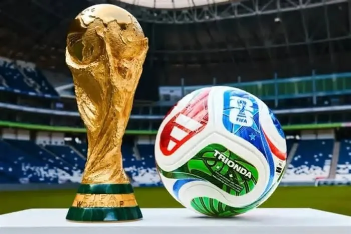 O técnico Sabri Lamouchi foi demitido da seleção da Tunísia durante a Copa do Mundo de 2026, logo após a goleada de 5 a 1 ...