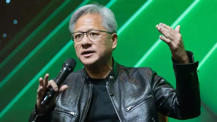 Jensen Huang afirma que a IA está aumentando a demanda por engenheiros, impulsionando a produtividade e criando novas ...
