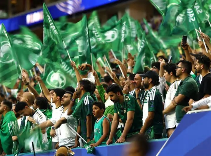 Por Rohith Nair MIAMI, 23 Jun (Reuters) - Bandeiras de países como a Arábia Saudita e o Iraque não serão colocadas no gramado ...