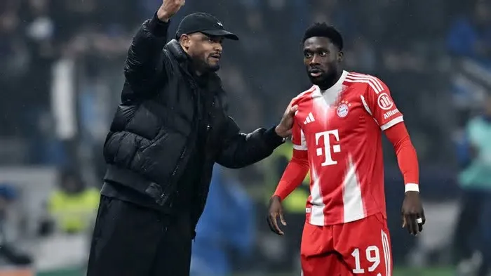 Alphonso Davies é a grande esperança do Canadá na Copa do Mundo em casa — mas ainda não se sabe se o craque do Bayern de ...