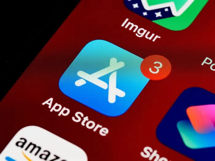 Mudança histórica veio após acordo com o Cade e segue solução similar à adotada na União Europeia. iOS poderá oferecer ...