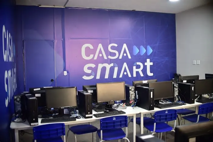 Projeto oferece formação gratuita em áreas de alta demanda do mercado, como Fundamentos da Eletricidade e Operador de ...