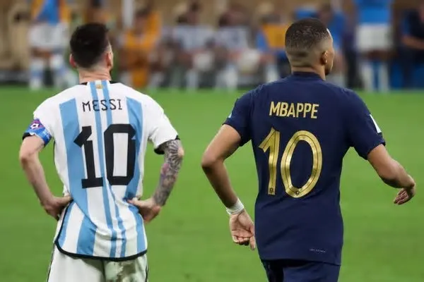 Atacante francês marcou dois gols contra Senegal na estreia da França na Copa do Mundo 2026, nesta terça-feira (16/6) ...
