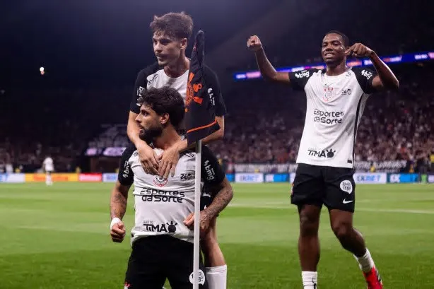 O Corinthians já conta com 12 jogadores que atingiram o limite de partidas permitido pela CBF para defender outro clube da ...