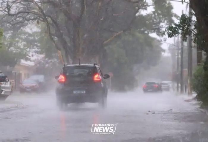 O Inmet (Instituto Nacional de Meteorologia) publicou um alerta de tempestade com grau de severidade amarelo de ‘perigo ...