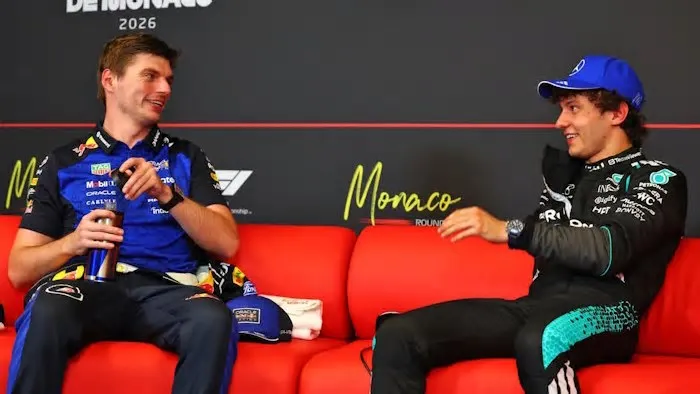 Kimi Antonelli segue impressionando o paddock da Fórmula 1. Desta vez, o jovem talento da Mercedes recebeu um enorme ...