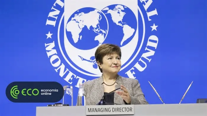 Com a inflação escalar acima da meta do BCE, o FMI aponta para juros mais altos, cortes na despesa pública e desaconselha os ...