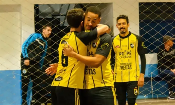 Região – A Copa Encosta da Serra de Futsal terá sequência nesta terça-feira, dia 9, com a disputa da terceira rodada da ...