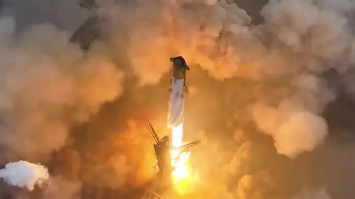 Relive the 4th launch of the SpaceX's Starship rocket and see teaser of what could happen on flight 5. Credit: SpaceX ...