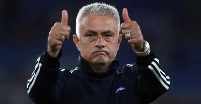 José Mourinho regressa ao Real Madrid para uma segunda passagem controversa, 13 anos após a sua turbulenta passagem inicial, ...