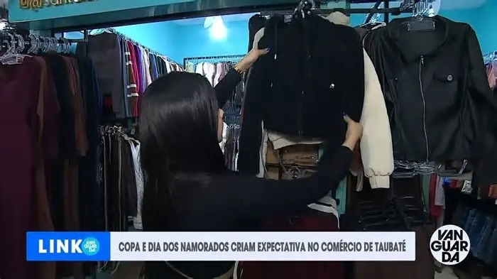 Pular para o conteúdo Vale do Paraíba e Região Vídeos Link Vanguarda Copa e Dia dos Namorados cria expectativa no comércio de ...