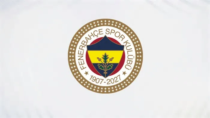Fenerbahçe’de yeni teknik direktör bilmecesi çözülüyor. Sarı-lacivertliler saat 13:00’te resmi duyuruyu yapacak. Canlı takip ...