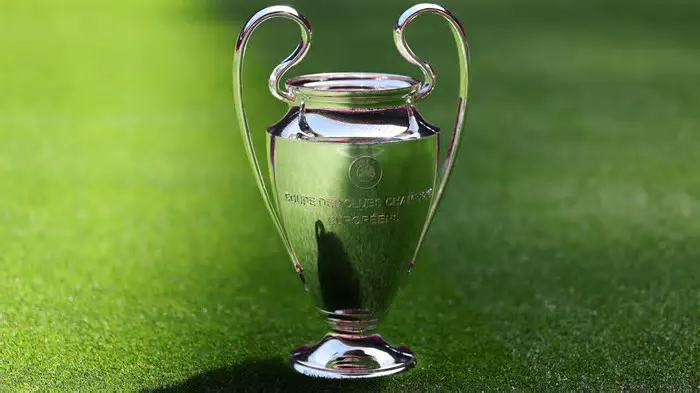 A fase de qualificação da UEFA Champions League para 2026/27 começa a 7 de Julho e termina a 26 de Agosto. Vinte e nove ...