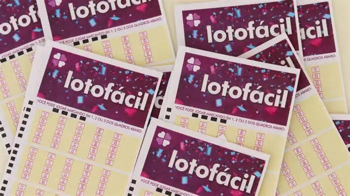 Sorteio do concurso 3703 da Lotofácil foi realizado nesta sexta-feira, 5, pela Caixa Econômica Federal ...