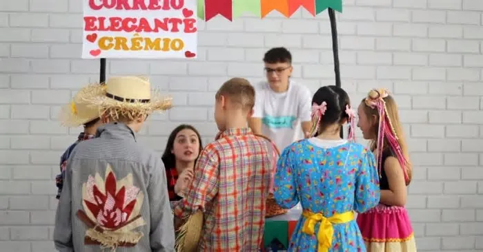 O Colégio Franciscano Cristo Rei promove no sábado, 13/06, o Arraiá Cristo Rei 2026. A programação inicia às 14h, no ginásio ...