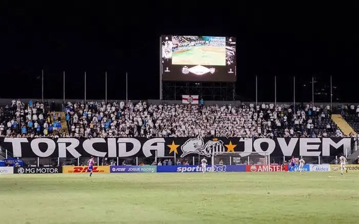 Clube realiza intervenções de baixo custo no estádio enquanto mantém como prioridade o projeto da nova arena em parceria com ...