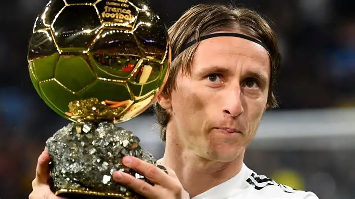 Luka Modric poderia ser considerado único, tendo em vista tudo o que conquistou, mas Ivan Perisic afirmou ao GOAL que a ...