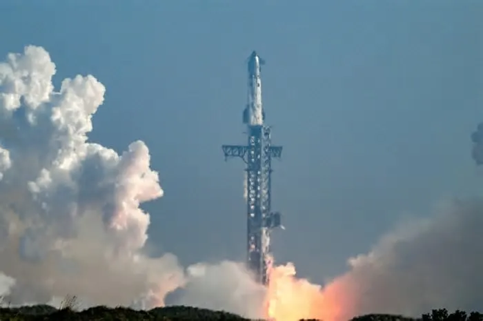 SpaceX, the rockets-to-AI behemoth led by Elon Musk, aims to raise $75 billion in the biggest initial share sale ever, as the ...