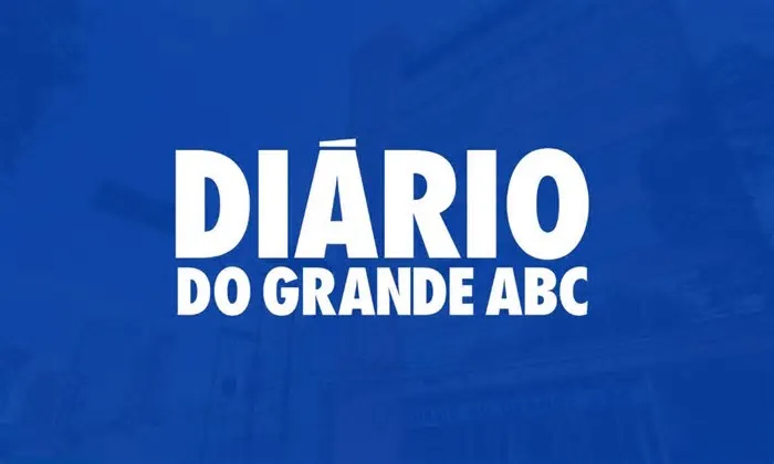 O treinador chegou ao clube em março, estreando com grande virada diante do atual líder Palmeiras, por 2 a 1, em São Januário ...