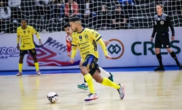 O São José Futsal vai passar mais uma rodada na zona de rebaixamento da Liga Nacional. Visitando o paranaense Cascavel na ...