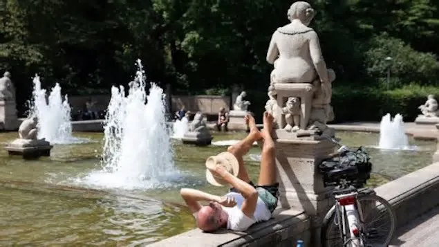 A Dinamarca registrou sua temperatura mais alta de todos os tempos, depois que Reino Unido, França, Suíça e Alemanha já ...