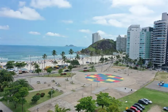 A Praça Horácio Lafer, no Jardim Tejereba, será palco neste sábado (13) da segunda edição do Ilha do Dragão Skateboard ...