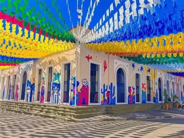 Camaçari, Cachoeira, Conceição do Jacuípe e outros destinos próximos têm grandes atrações e podem ser opção para quem não ...