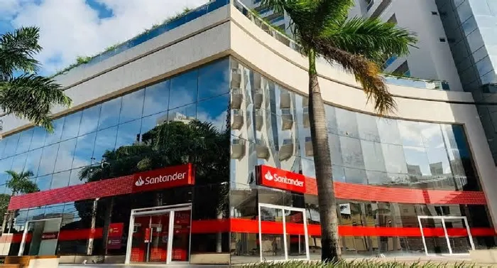 Iniciativa oferece experiência internacional, mentorias globais e desenvolvimento acelerado para profissionais com até dois ...