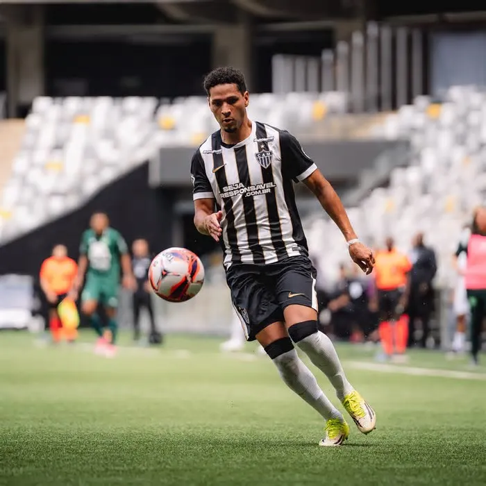 Lateral-esquerdo Alexis Vargas, de 19 anos, não teve empréstimo renovado e retornará ao 2 de Mayo, do Paraguai.