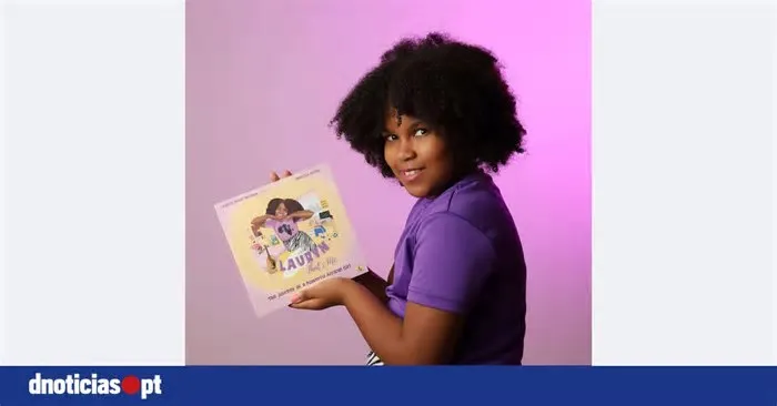 A escritora cabo-verdiana de 13 anos Lauryn Rose Teixeira aproveitou hoje a 2.ª Feira Literária Internacional de Língua ...