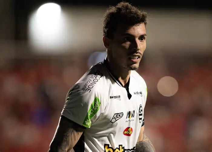Athletic e Goiás se enfrentam pela 13ª rodada da Série B. Confira horário, onde assistir ao vivo, escalações e arbitragem.