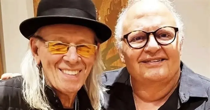 Guilherme Arantes encontrou uma forma de homenagear seu amigo de longa data, o guitarrista e compositor Luiz Carlini, que ...