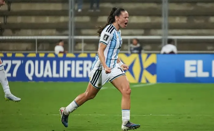 Desde las 20, la Albiceleste busca asegurar su clasificación al Mundial de Brasil 2027.