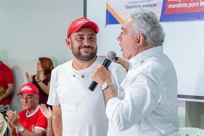 O vice-governador do Tocantins e pré-candidato ao Governo do Estado, Laurez Moreira (PSD), participou na noite desta ...