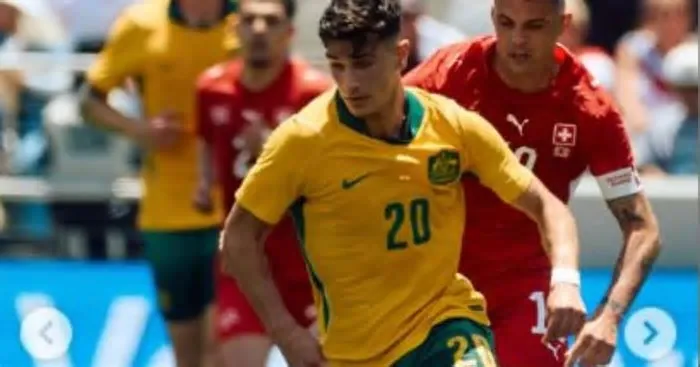 Apesar de a seleção da Itália estar fora da Copa do Mundo pela terceira vez seguida, um jogador italiano vai jogar pela ...