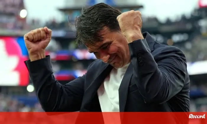 O selecionador da Croácia também fez questão de elogiar o experiente Luka Modric: "É realmente um jogador fantástico. Ele ...
