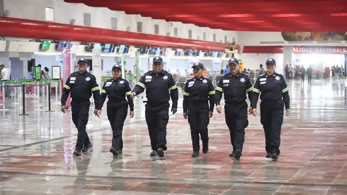 Clara Brugada garantiza logística y seguridad plenas durante Mundial 2026 Así es el equipo de acrílico y protección que usan ...