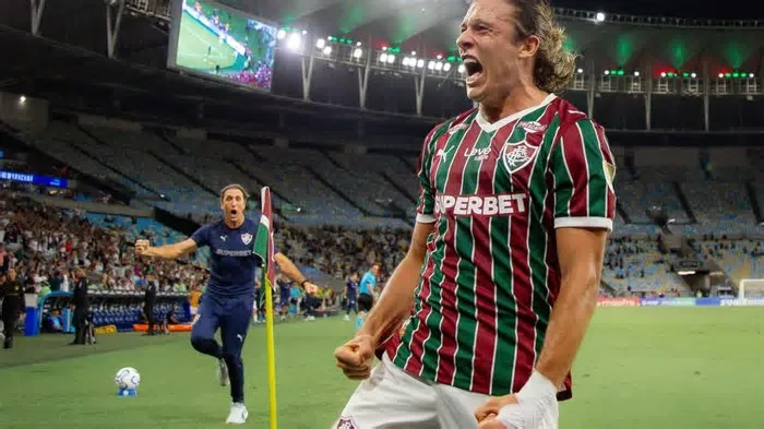 A pausa para a Copa virou período de planejamento no Fluminense. Enquanto o elenco aproveita as férias a diretoria projeta o ...