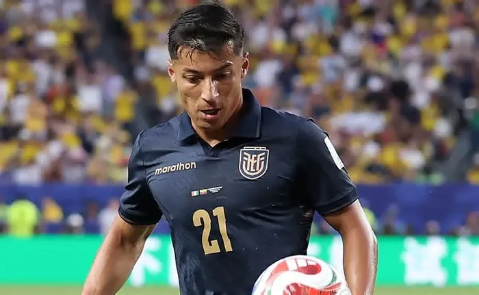 Apesar do equilíbrio e da intensidade do confronto, chamou atenção o desempenho dos jogadores do Atlético-MG que atuaram pela ...
