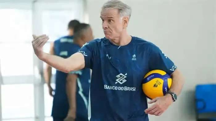 A Liga das Nações (VNL) feminina de 2026 começará nesta quarta-feira (3) com disputas no Brasil, Canadá e na China. No total, ...