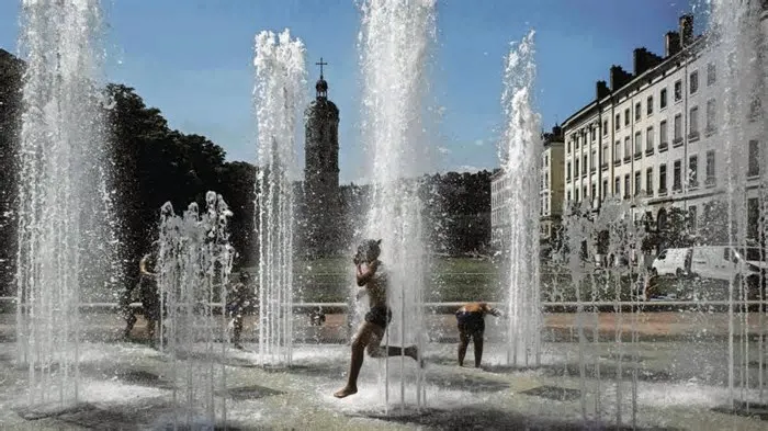 JN KIDS - Portugal já chegou aos 47,3 ºC e, no Mundo, o recorde oficial é ainda mais impressionante. Mas como se mede a ...