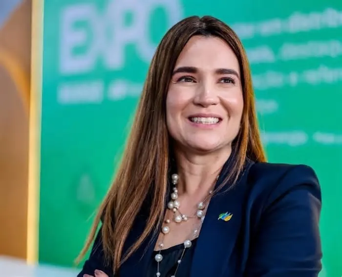 Em uma imersão pelo agronegócio no Oeste da Bahia, a presidente da Neoenergia Coelba, Fabiana Lopes, detalha os planos da ...