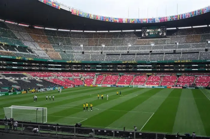 Por The Associated PressCIUDAD DE MÉXICO (AP) — El Mundial 2026, primera en la historia en realizarse en tres países y la más ...