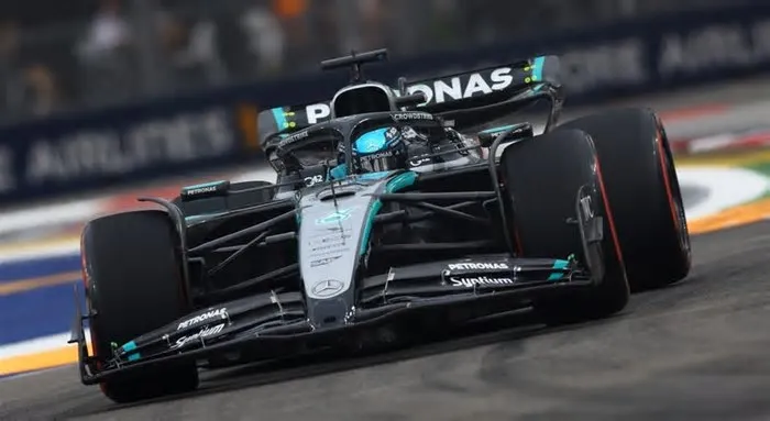 O piloto britânico George Russell (Mercedes) conquistou hoje a pole position para o Grande Prémio de Barcelona-Catalunha, ao ...