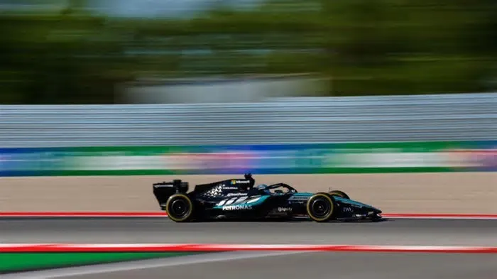 Kimi Antonelli terminou em terceiro lugar e regista o pior resultado da temporada nas qualificações ...