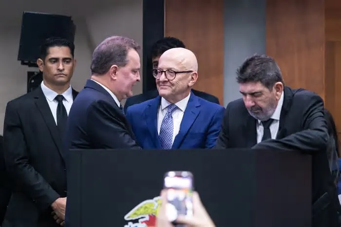 O Governo de Mato Grosso empenhou R$ 269,1 milhões, liquidou R$ 119,8 milhões e pagou R$ 109,5 milhões em emendas individuais ...
